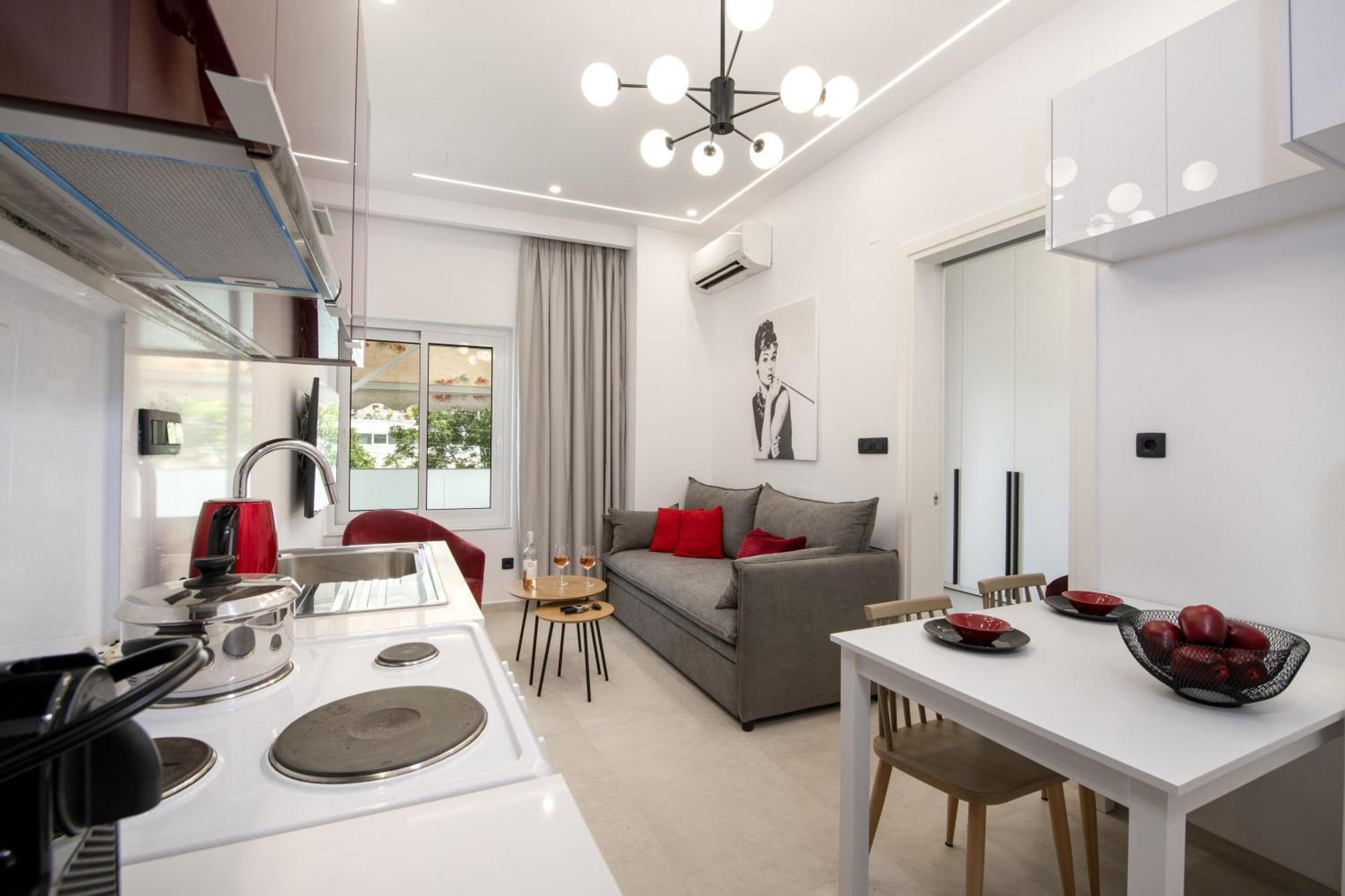Cherry Central Luxury Suites Chania  Bagian luar foto