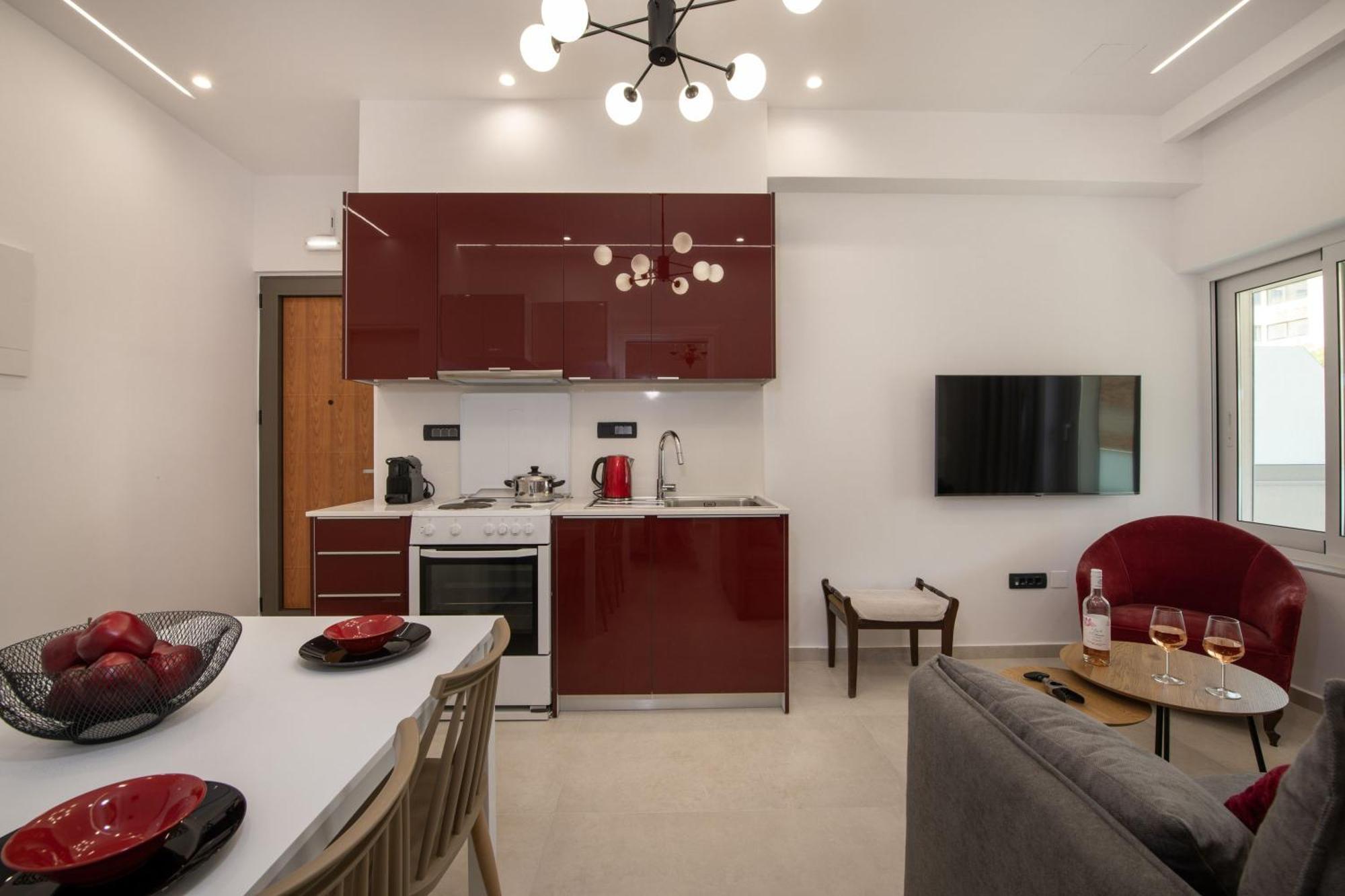 Cherry Central Luxury Suites Chania  Bagian luar foto