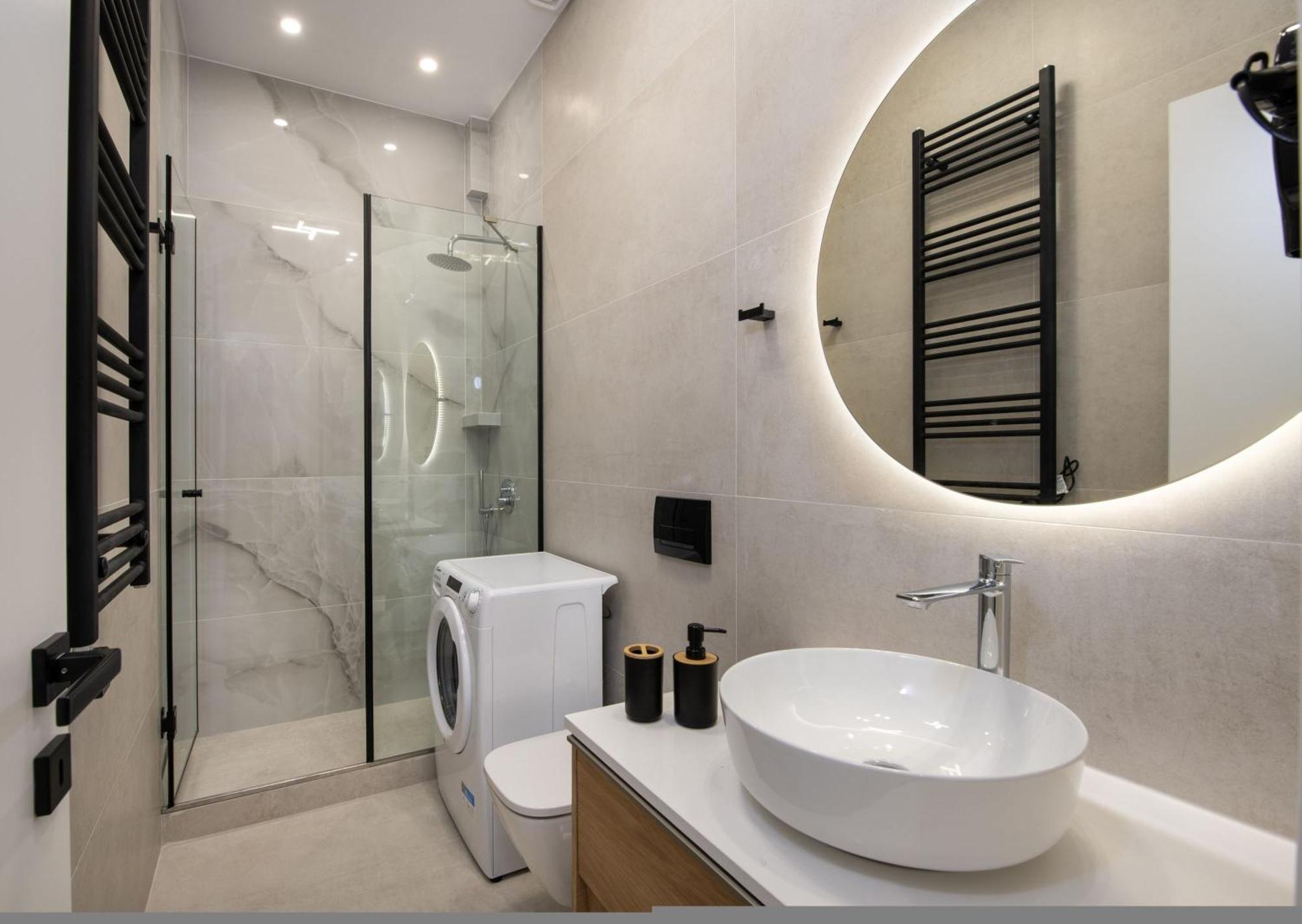 Cherry Central Luxury Suites Chania  Bagian luar foto