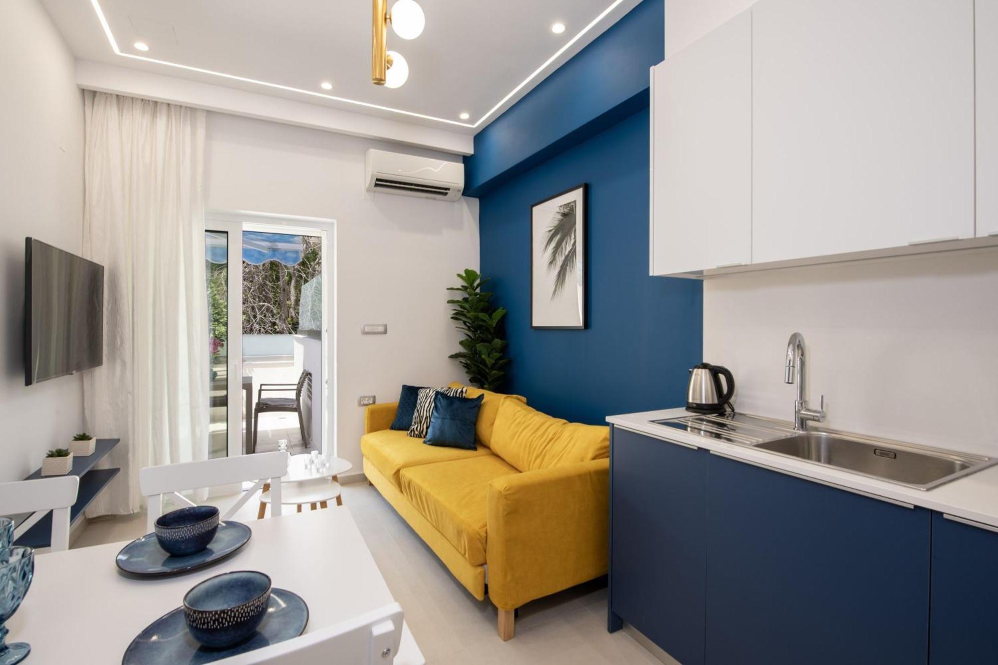 Cherry Central Luxury Suites Chania  Bagian luar foto