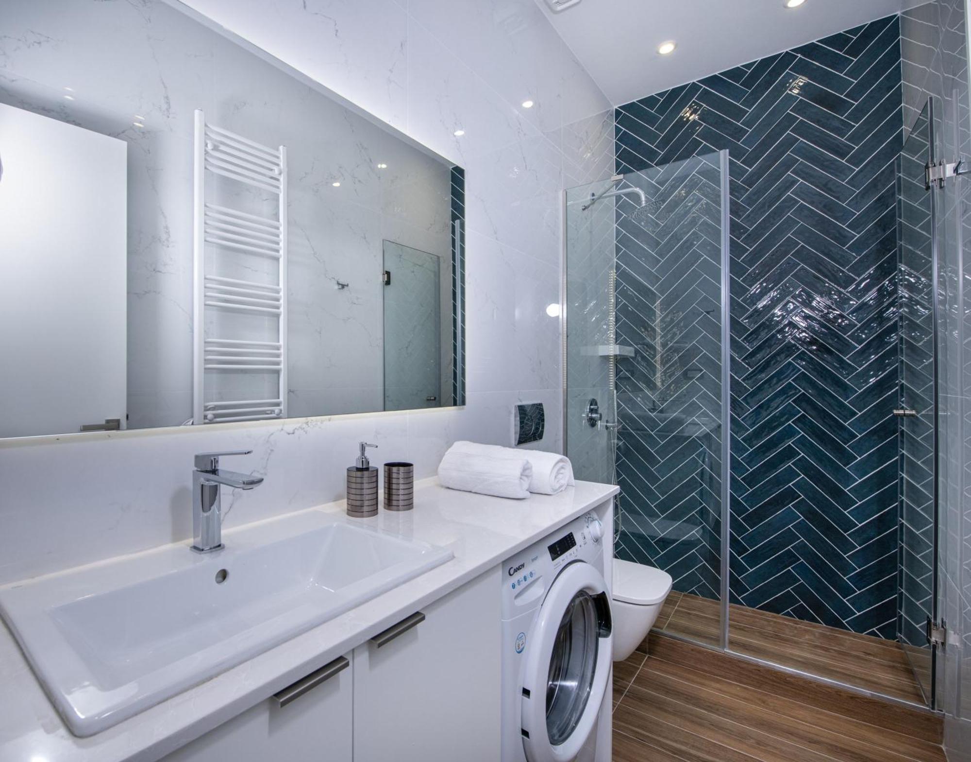 Cherry Central Luxury Suites Chania  Bagian luar foto