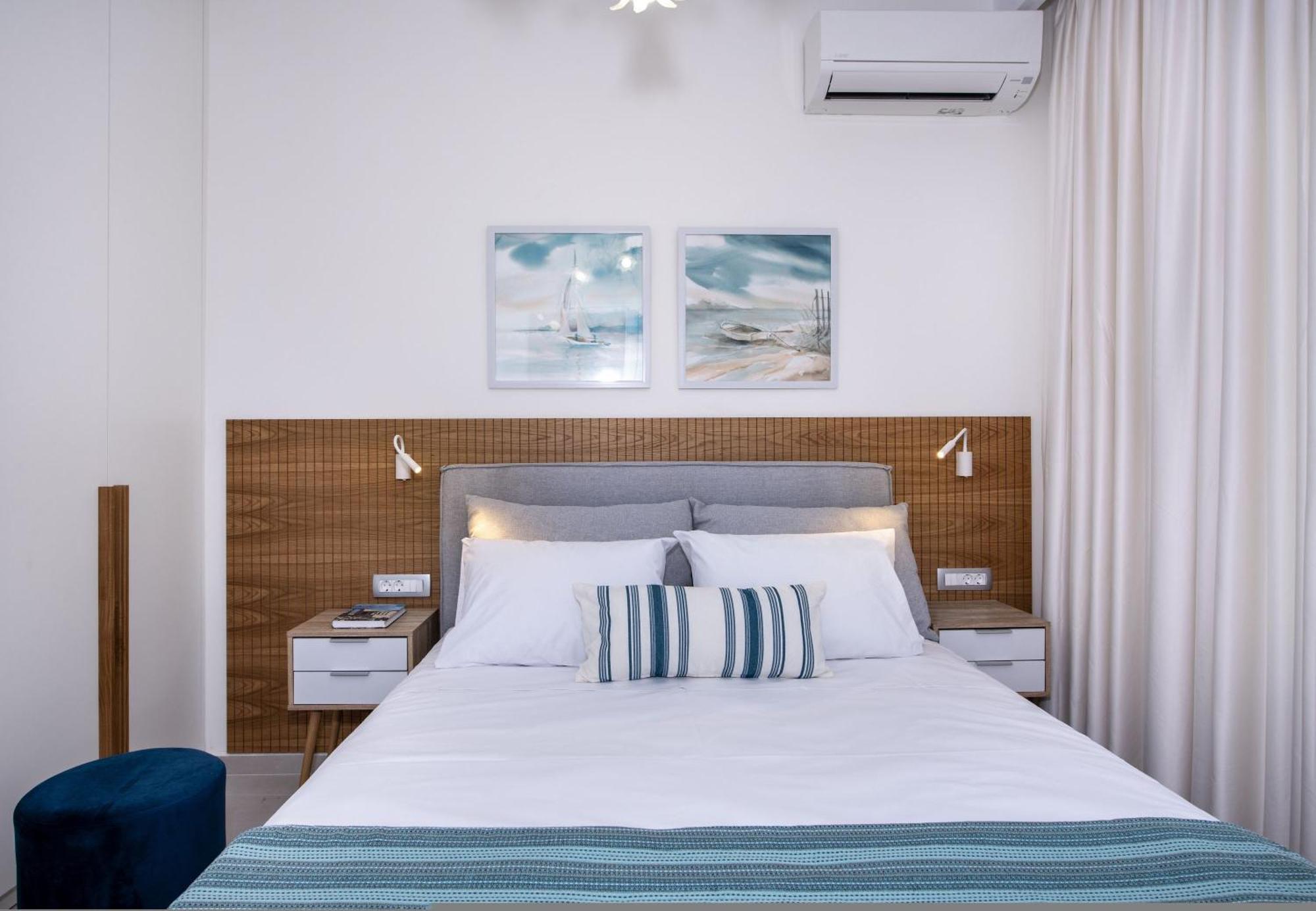 Cherry Central Luxury Suites Chania  Bagian luar foto